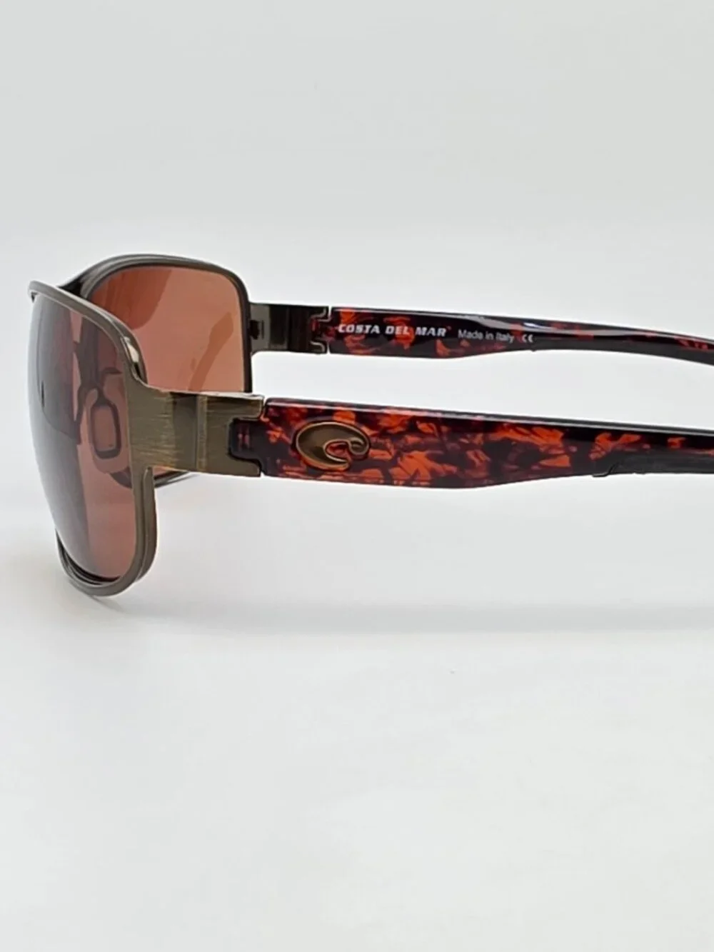 Costa Del Mar Grand Isle Antique Gold Frame 580P Polarized Amber Lens Sunglasses